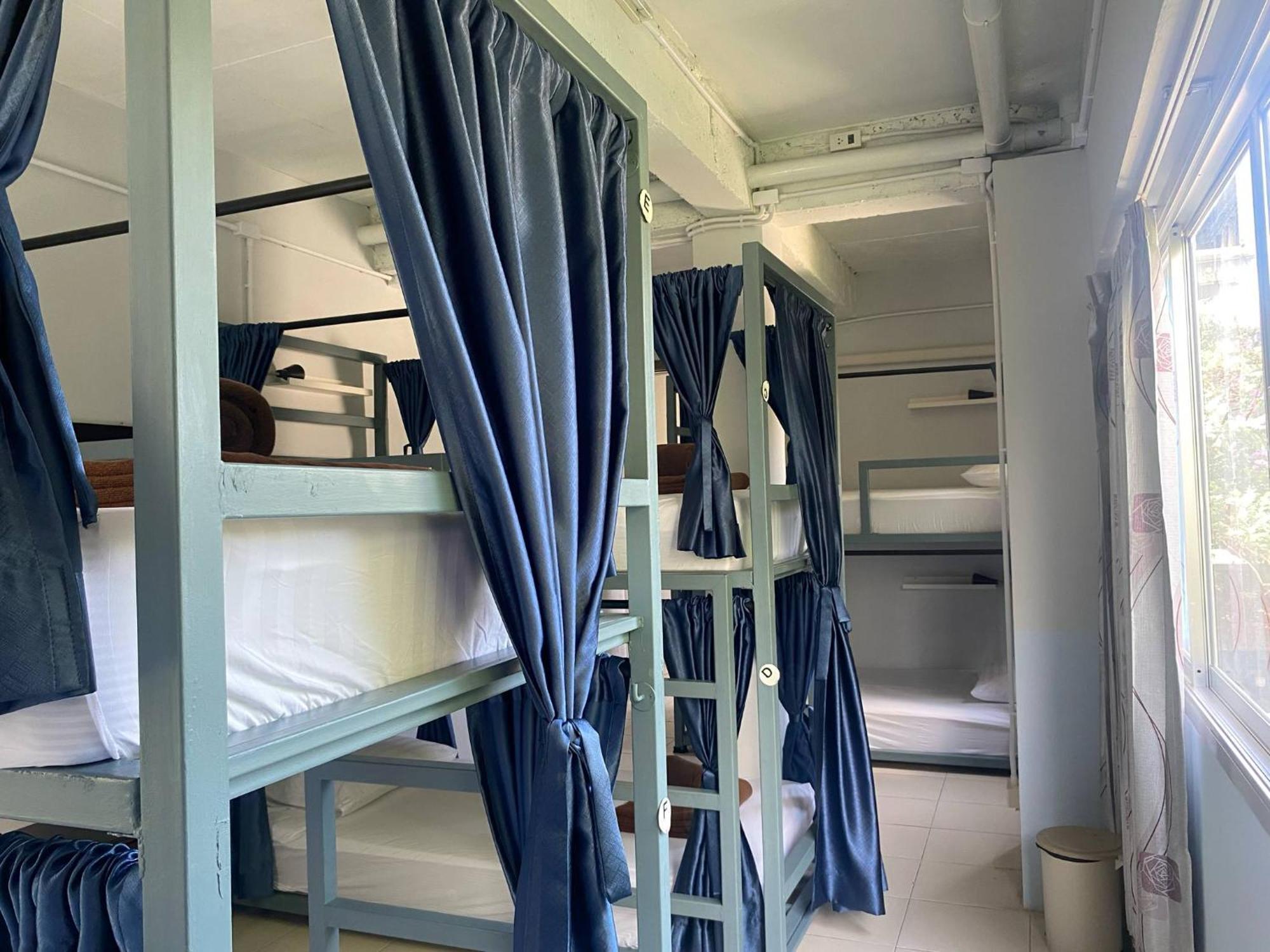 Irest Ao Nang Hostel Eksteriør bilde